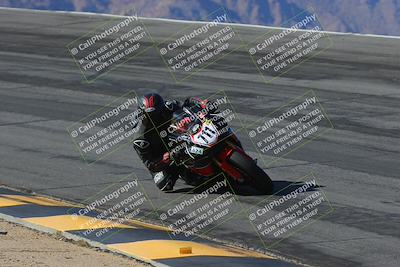 media/Mar-21-2025-CVMA Friday Practice (Fri) [[30cd4fe323]]/3-Racer 2/Session 2 (Bowl)/